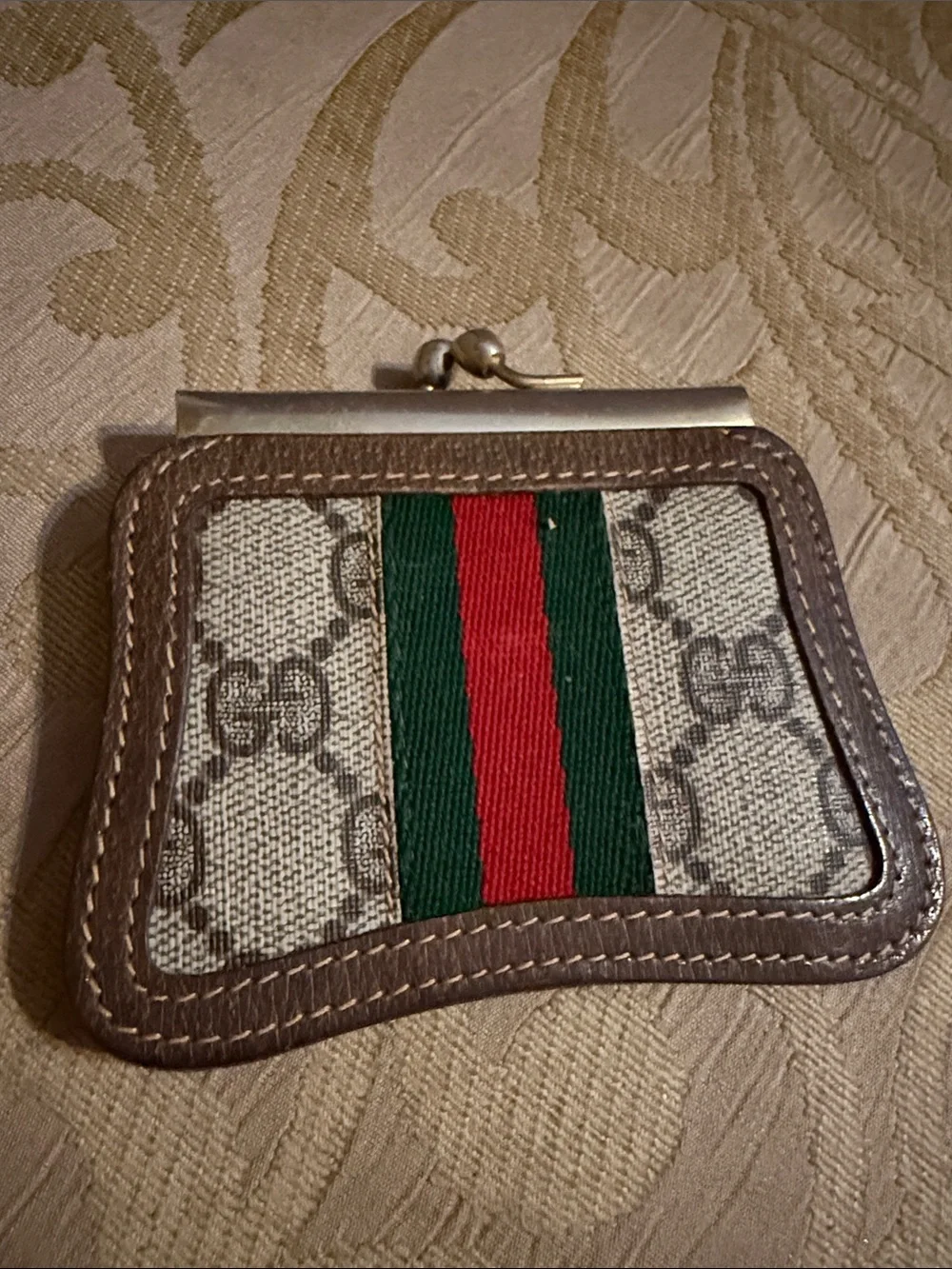 Gucci accessory collection